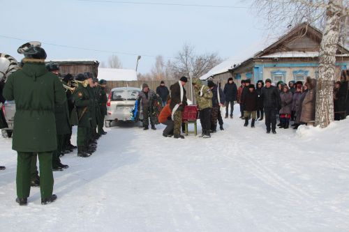 В Кузнечихе простились с погибшим бойцом СВО