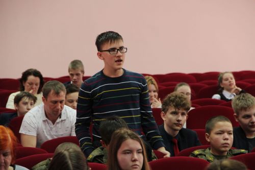 Спасский район посетил Тимур Сулейманов