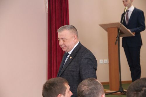 Депутат Госудмы РФ Татьяна Ларионова провела урок мужества в Болгарской школе №1