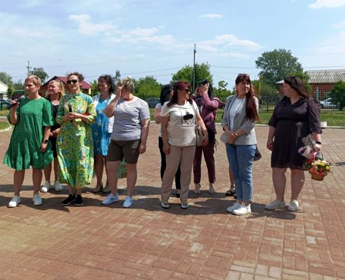 Последний звонок в Болгарской кадетской школе-интернате им. П.А.Карпова: кадеты-выпускники простились со Знаменем школы