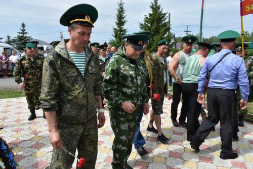 В Болгаре прошёл торжественный митинг ко Дню пограничника
