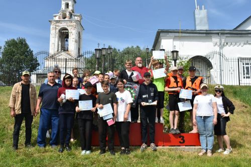 В селе Три озера состоялось первенство по судомодельному спорту