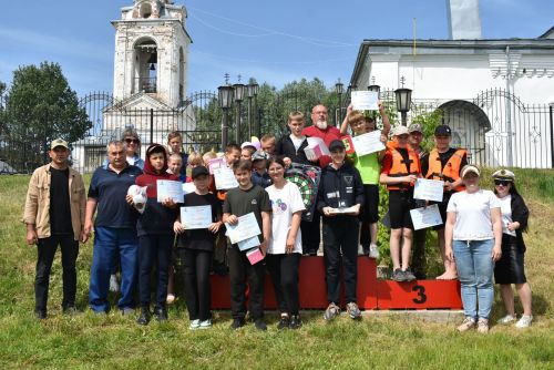 В селе Три озера состоялось первенство по судомодельному спорту