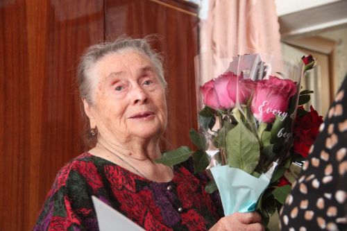 Жительница Красной Слободы Зоя Моисеева отметила 90-летний юбилей