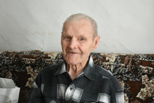 Старожил села Полянки Иван Иванович Благов отметил 95-летие