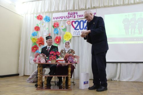 Почётный житель села Иске Рязап Гаммар Файзиевич Файзиев отметил сразу два юбилея