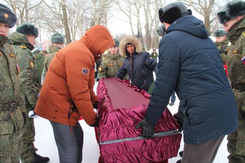 В селе Три Озера простились с погибшим бойцом СВО Евгением Плаксиным