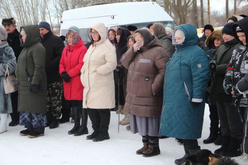 В селе Три Озера простились с погибшим бойцом СВО Евгением Плаксиным