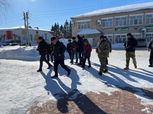 В Болгаре возложили цветы к памятнику воинам-интернационалистам