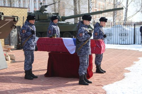 В Болгаре простились с погибшим бойцом СВО Андреем Козиным