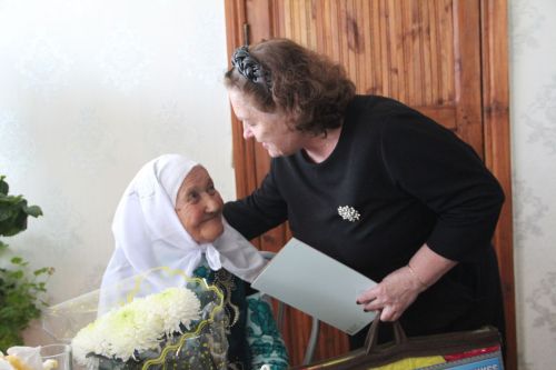 Жительница села Ямбухтино отметила 90-летний юбилей