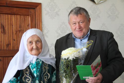 Жительница села Ямбухтино отметила 90-летний юбилей