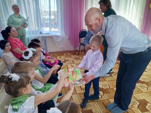В Болгаре прошла районная научно-практическая конференция для дошкольников "Открытый мир. Старт в науку"