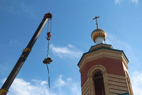 В храме Сошествия Святого Духа освятили колокола