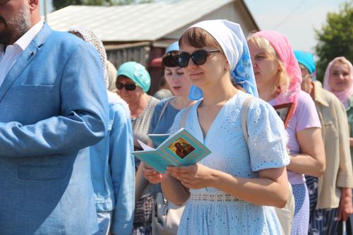 В селе Три Озера прошёл Крёстный Ход