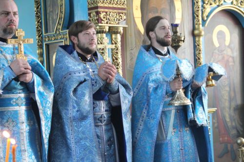 В селе Три Озера прошёл Крёстный Ход