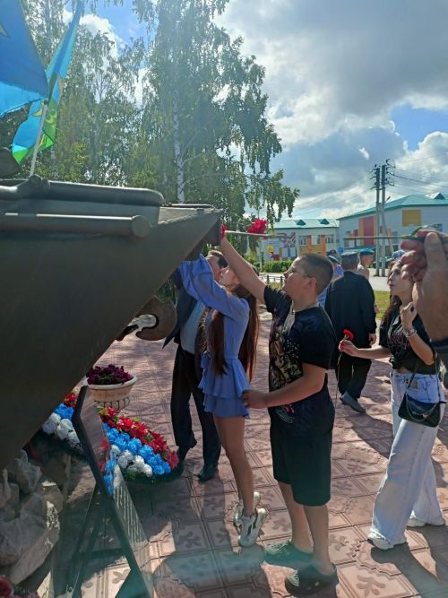 В Болгаре прошёл митинг, посвящённый Дню ВДВ
