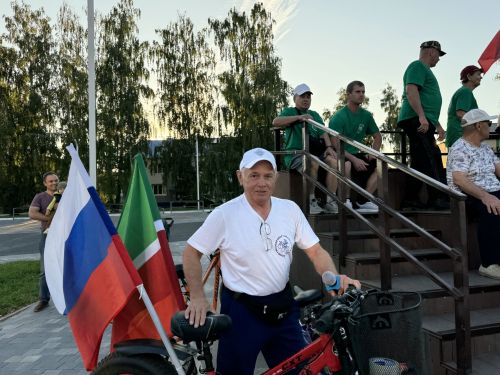 Спассцы отметили День Татарстана традиционным велопробегом