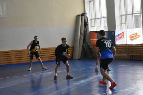 В Болгаре завершился муниципальный этап чемпионата школьной баскетбольной лиги «КЭС-БАСКЕТ»