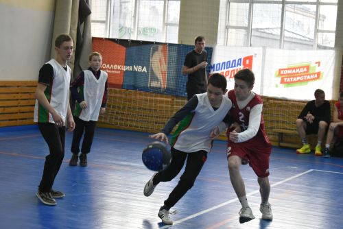 В Болгаре завершился муниципальный этап чемпионата школьной баскетбольной лиги «КЭС-БАСКЕТ»