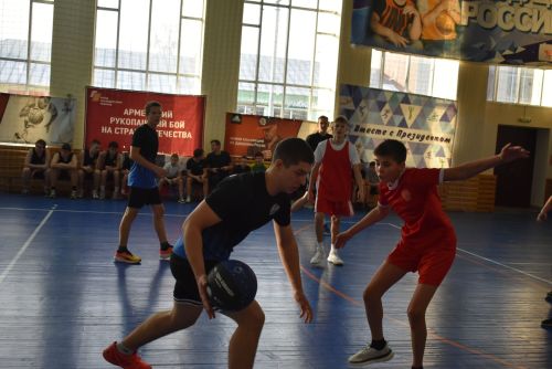 В Болгаре завершился муниципальный этап чемпионата школьной баскетбольной лиги «КЭС-БАСКЕТ»