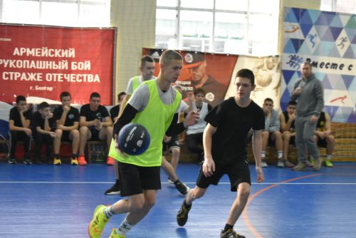 В Болгаре завершился муниципальный этап чемпионата школьной баскетбольной лиги «КЭС-БАСКЕТ»
