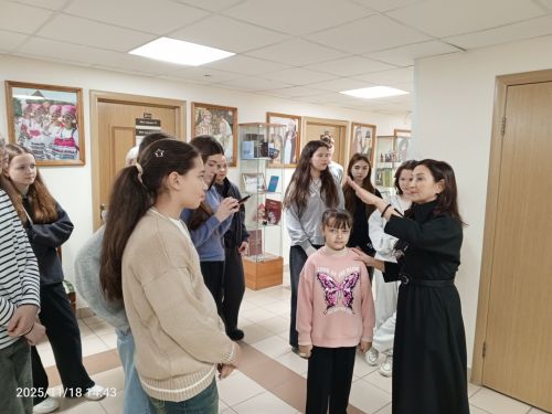 Участники кружка "Школа юного архивариуса" из БСОШ2 побывали в Доме дружбы народов Татарстана в Казани