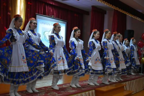 В Болгаре наградили лучших педагогов и воспитателей