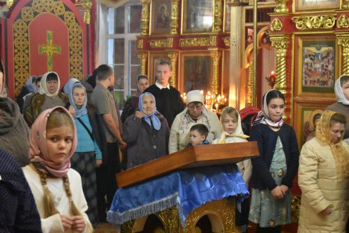 Владыка Пахомий провёл Божественную литургию в Болгаре