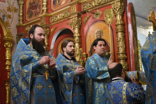 Владыка Пахомий провёл Божественную литургию в Болгаре