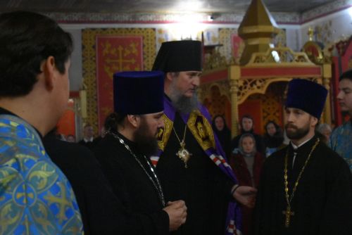 Владыка Пахомий провёл Божественную литургию в Болгаре