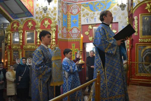 Владыка Пахомий провёл Божественную литургию в Болгаре