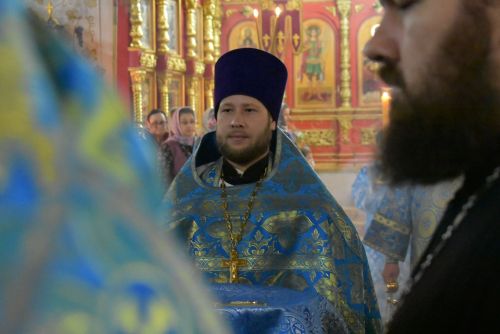 Владыка Пахомий провёл Божественную литургию в Болгаре