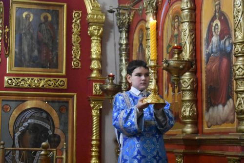 Владыка Пахомий провёл Божественную литургию в Болгаре