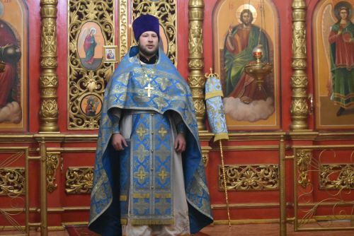 Владыка Пахомий провёл Божественную литургию в Болгаре
