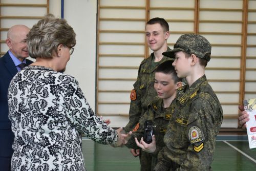 Депутат Госдумы РФ посетила кадетскую школу-интернат