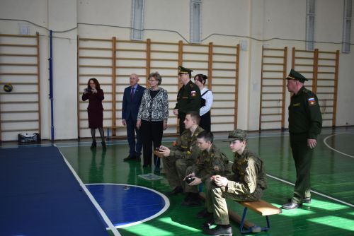Депутат Госдумы РФ посетила кадетскую школу-интернат