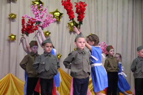 Юные звёздочки блистали на сцене РДК