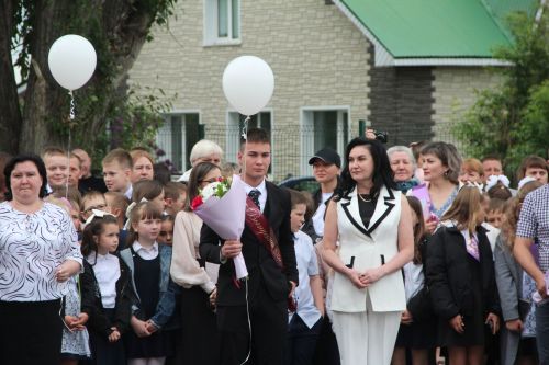 В школах Болгара прозвенел Последний звонок