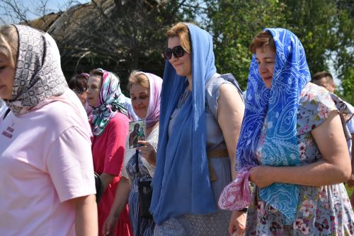 В селе Три Озера почтили память Тихвинской иконы Божией Матери