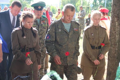 В Антоновке проходит Фестиваль поисковой и военно-патриотической песни "Река времени"