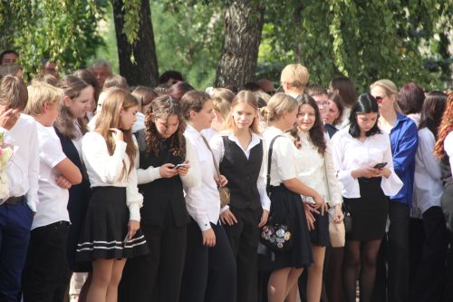 День знаний отметили ученики второй городской средней школы Болгара