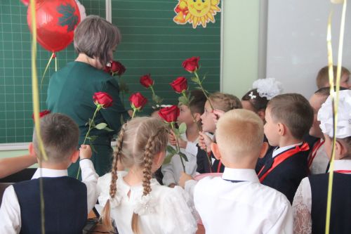 День знаний отметили ученики второй городской средней школы Болгара