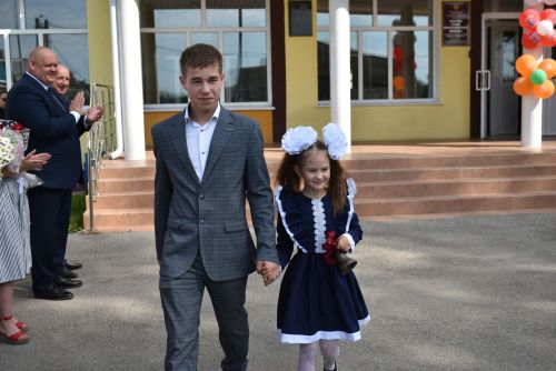 1 сентября отметили в первой городской школе
