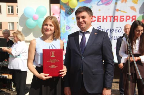 День знаний отметили ученики второй городской средней школы Болгара