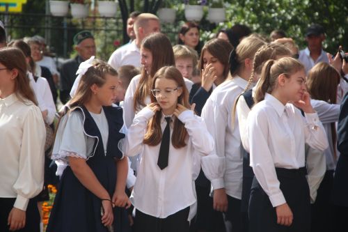 День знаний отметили ученики второй городской средней школы Болгара