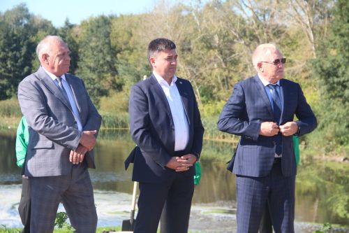 В Никольском открыли гидротехническое сооружение через реку Бездну