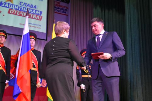 В Спасском РДК прошёл концерт ко Дню защитника Отечества — 2026