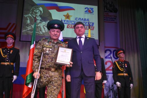В Спасском РДК прошёл концерт ко Дню защитника Отечества — 2026