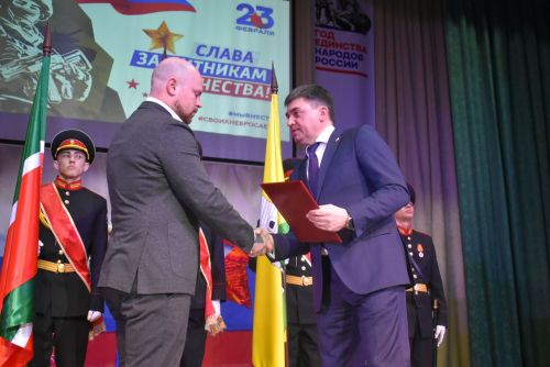 В Спасском РДК прошёл концерт ко Дню защитника Отечества — 2026